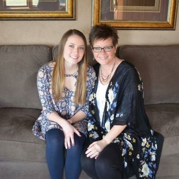 Meet your Posher, Kim - Picture 1 of 1
